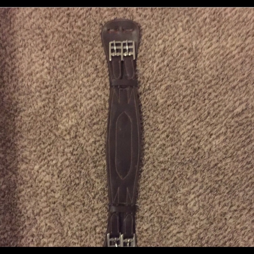 22inch Brown monoflap girth